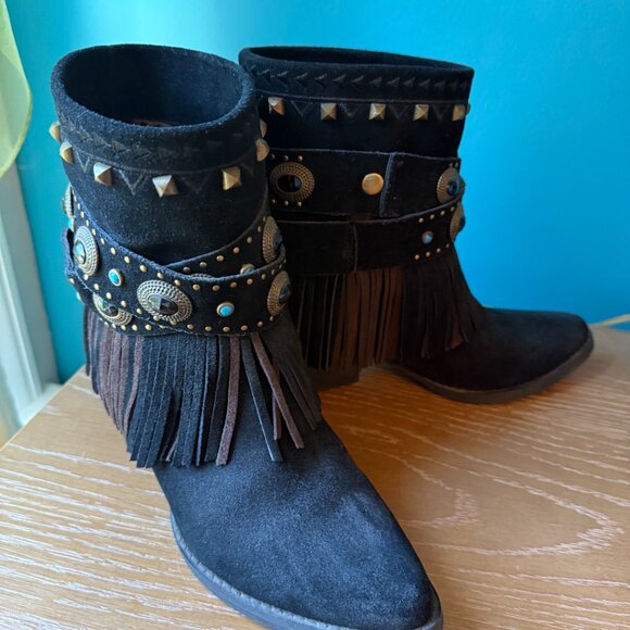 Sbicca Vintage Collection Fringed Boots - Picture 6 of 7